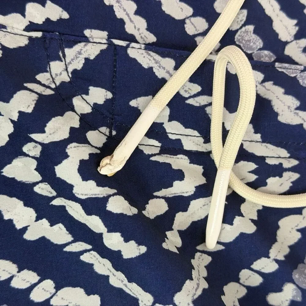 American Eagle Board Shorts size Large Blue